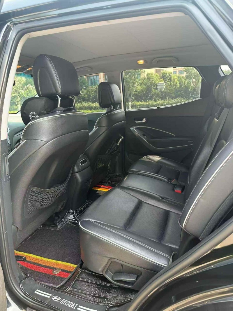 攀枝花16年现代新胜达6