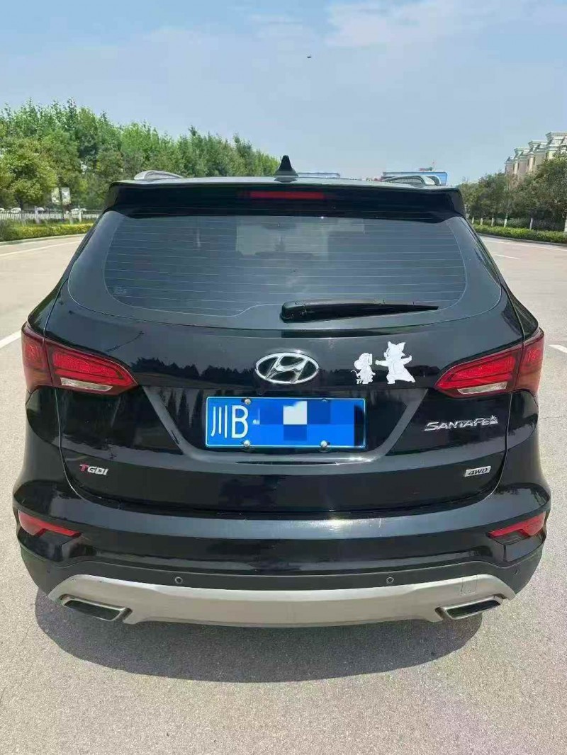 攀枝花16年现代新胜达9