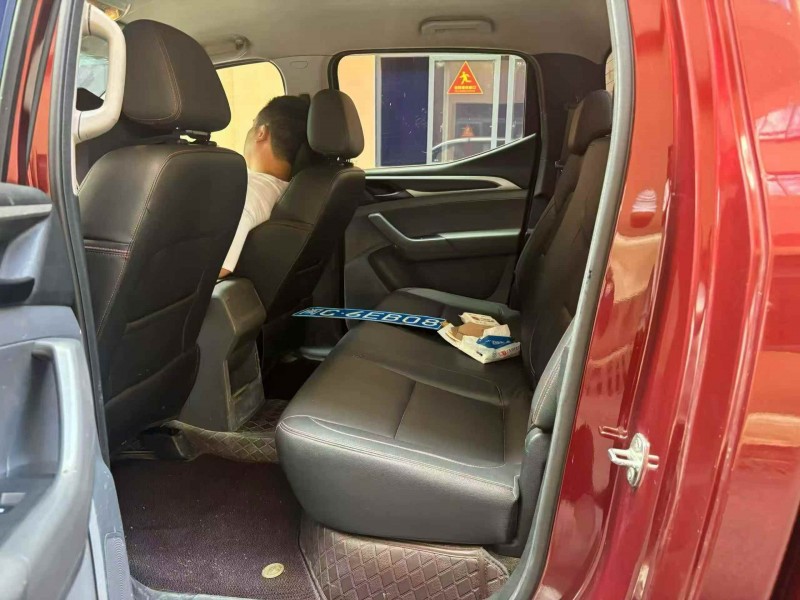 重庆18年大通T606