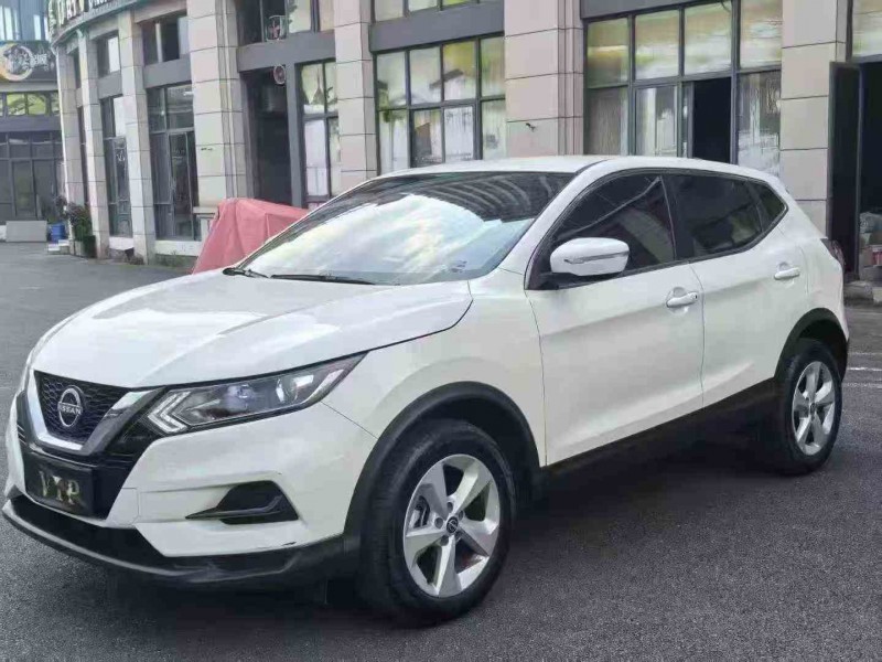 南平24年日产逍客3