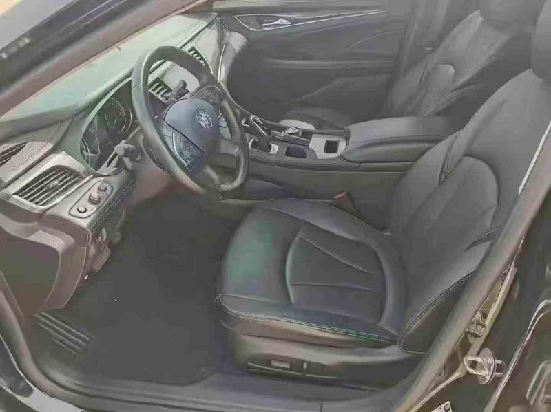 淮安22年别克君越4