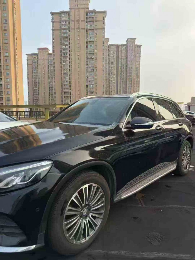 常州17年奔驰GLC3