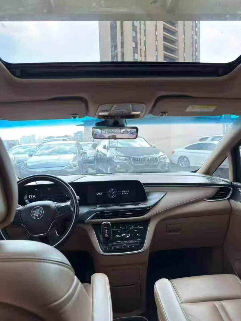 徐州21年别克GL85