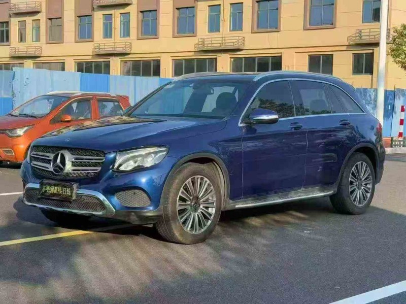 南平17年奔驰GLC2