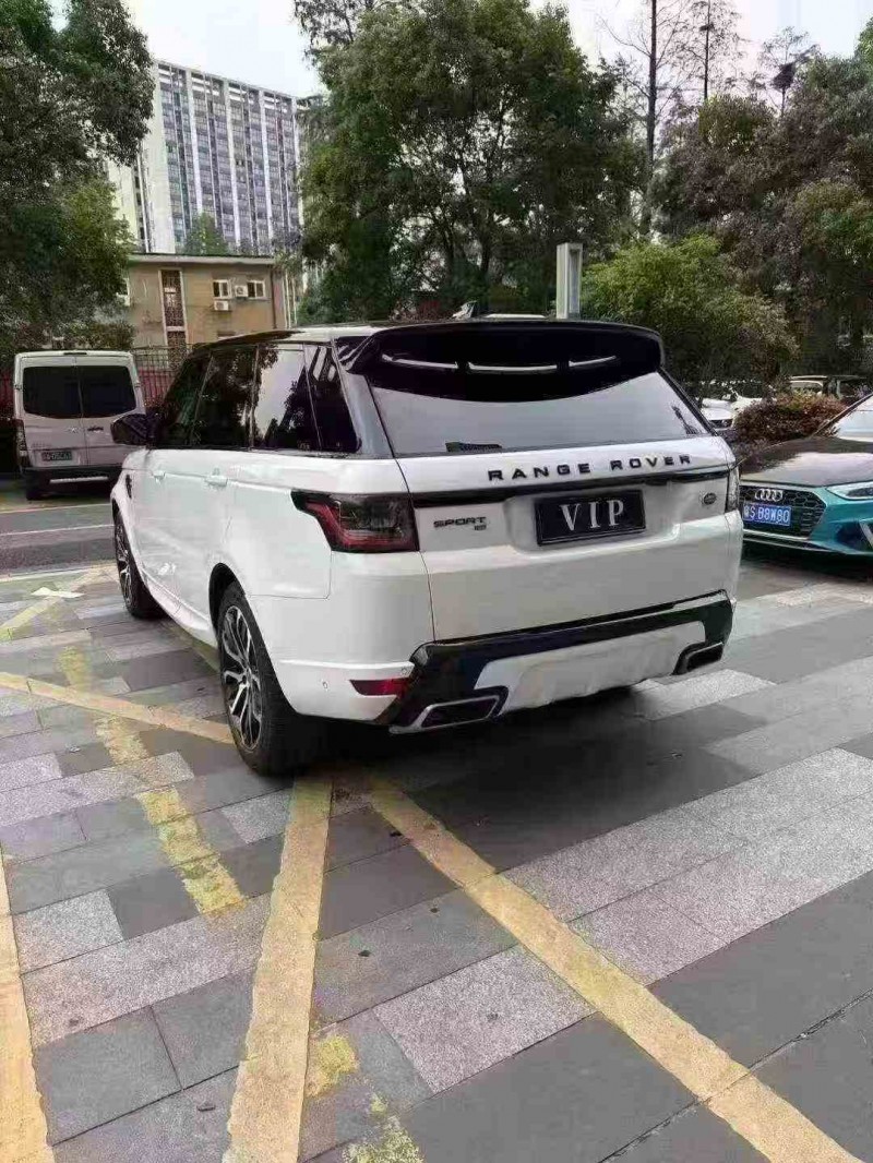 九江22年路虎揽胜运动7