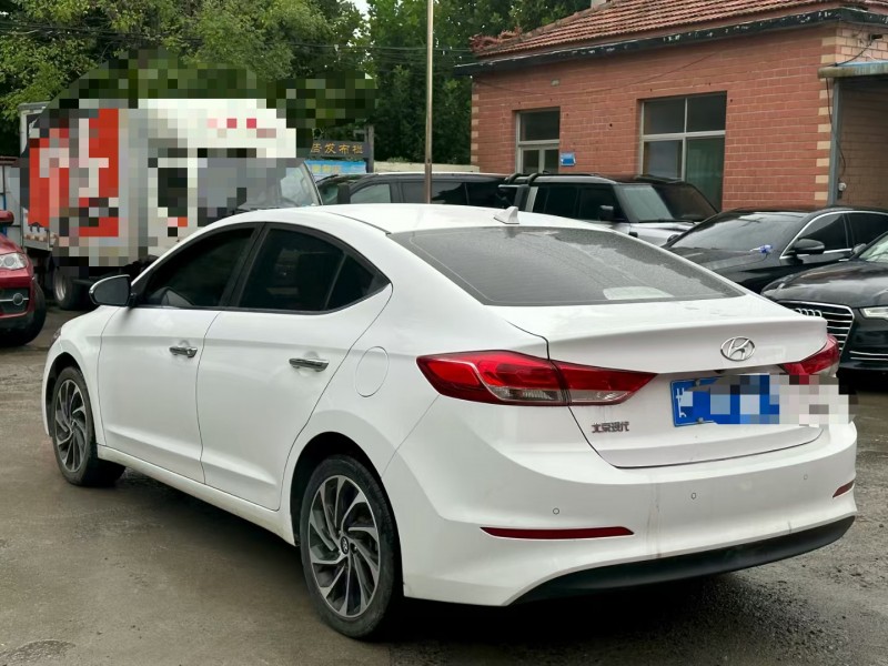 淄博20年现代领动8