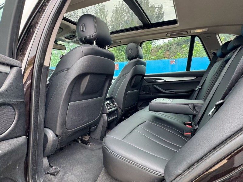 青岛17年宝马X55