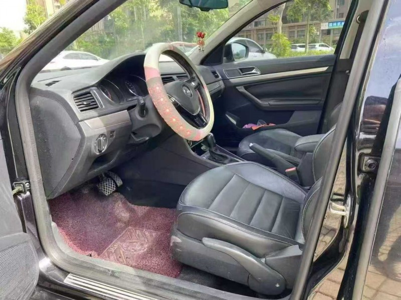 海口18年大众朗逸4