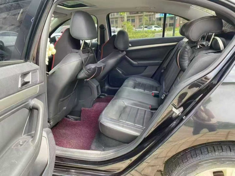 海口18年大众朗逸6