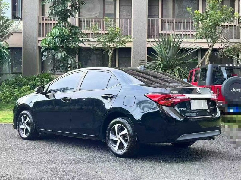 海口18年丰田雷凌7