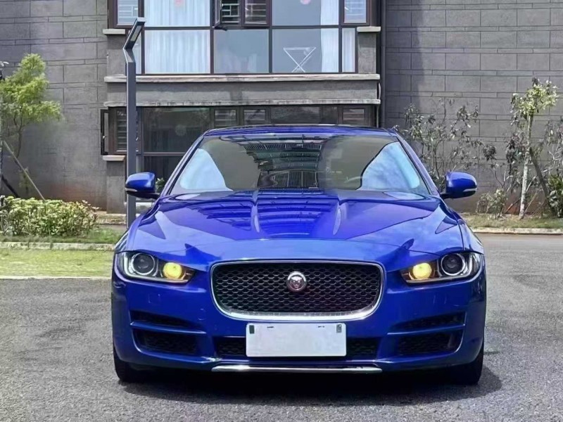 海口18年捷豹XEL1