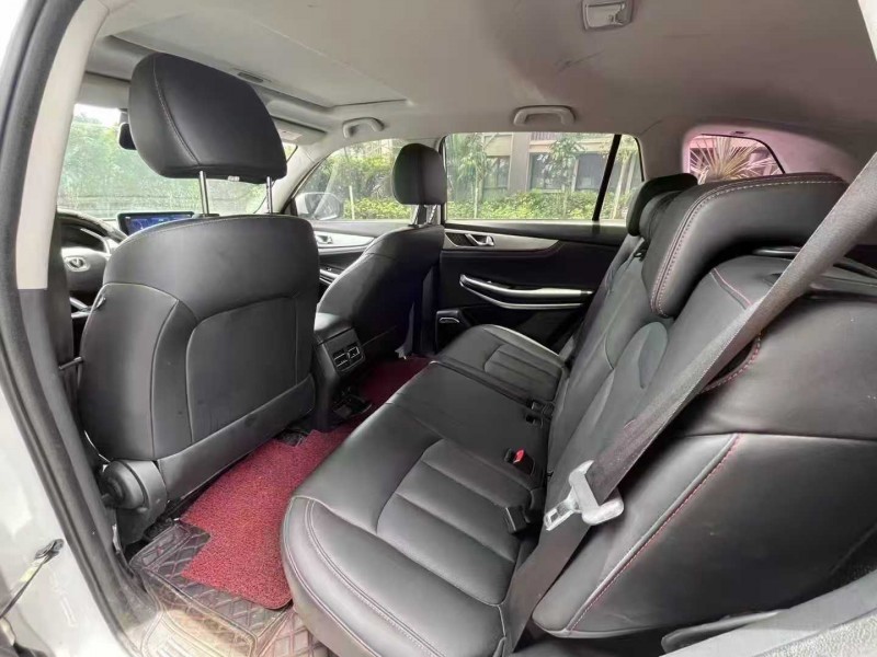 海口20年长安汽车CS755