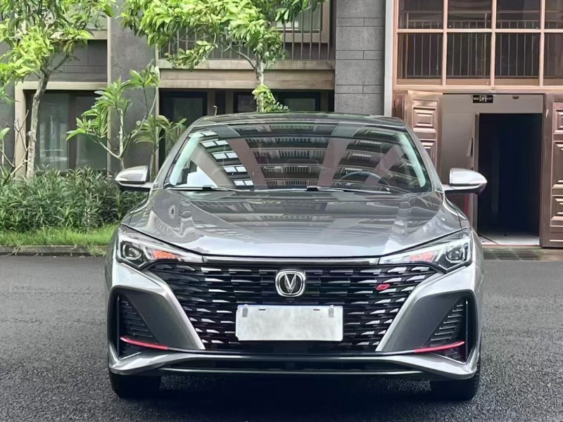 海口24年长安汽车逸动1