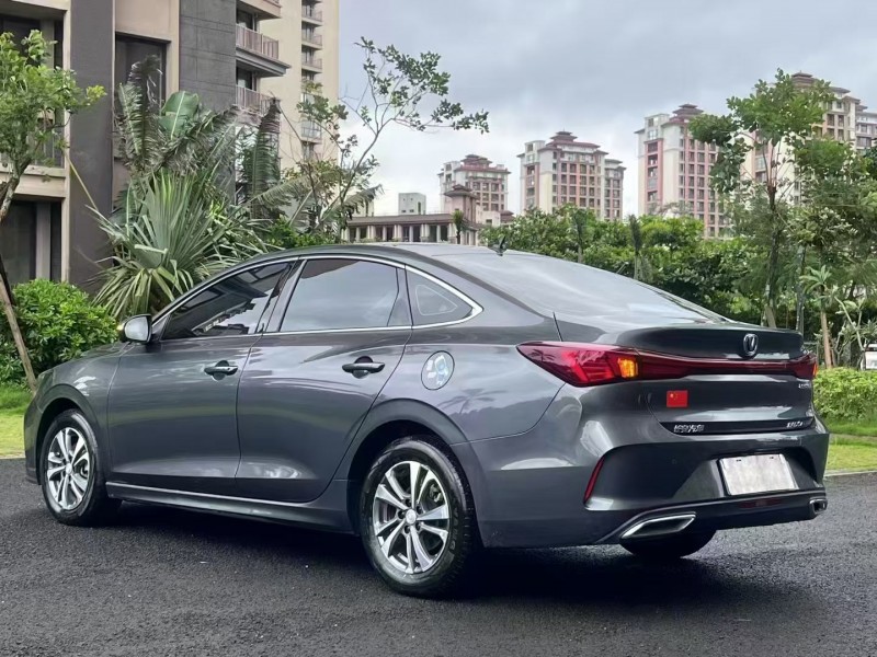 海口24年长安汽车逸动8