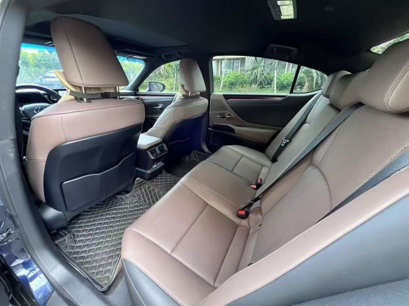 海口24年雷克萨斯ES5