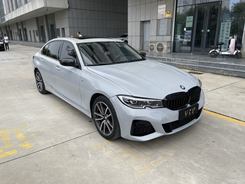 济宁21年宝马3系3