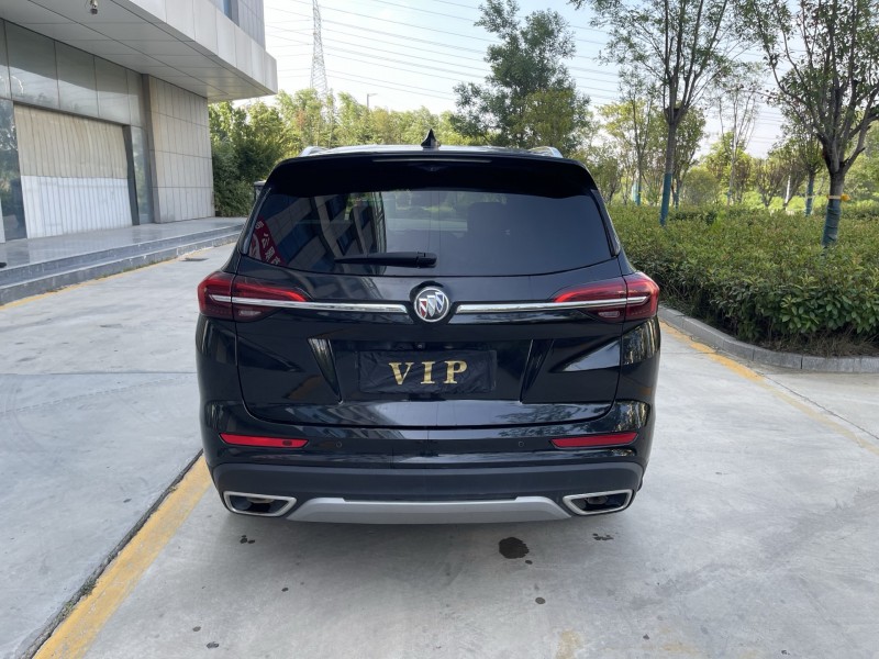 济宁23年别克昂科威9