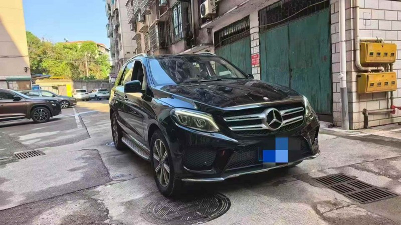 邵阳17年奔驰GLC2