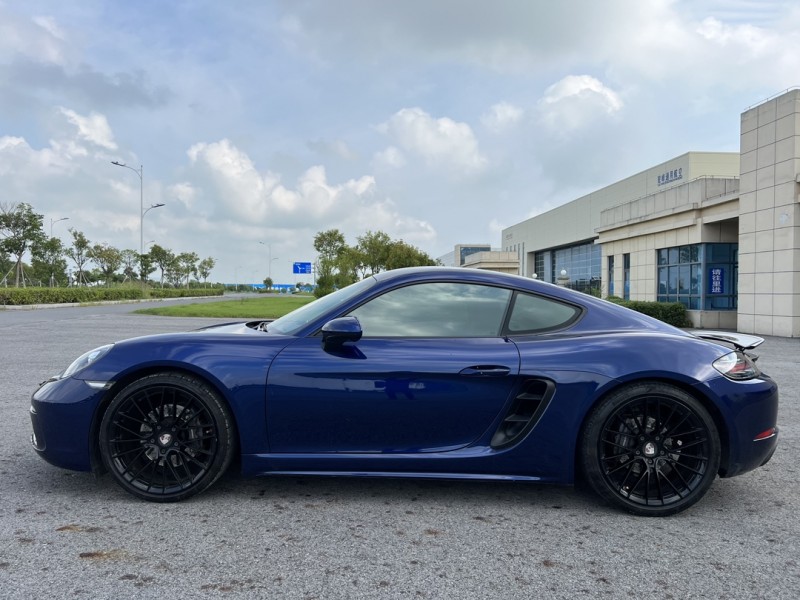 盐城20年保时捷7189