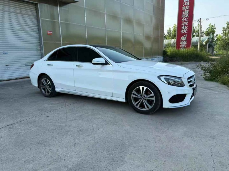 徐州17年奔驰C2