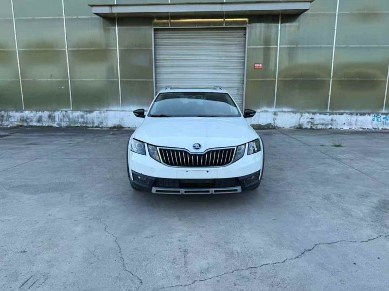 徐州19年斯柯达明锐1