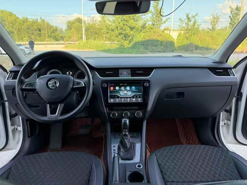 徐州19年斯柯达明锐5