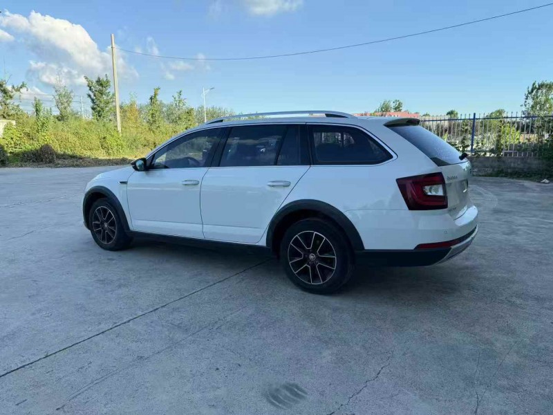 徐州19年斯柯达明锐8