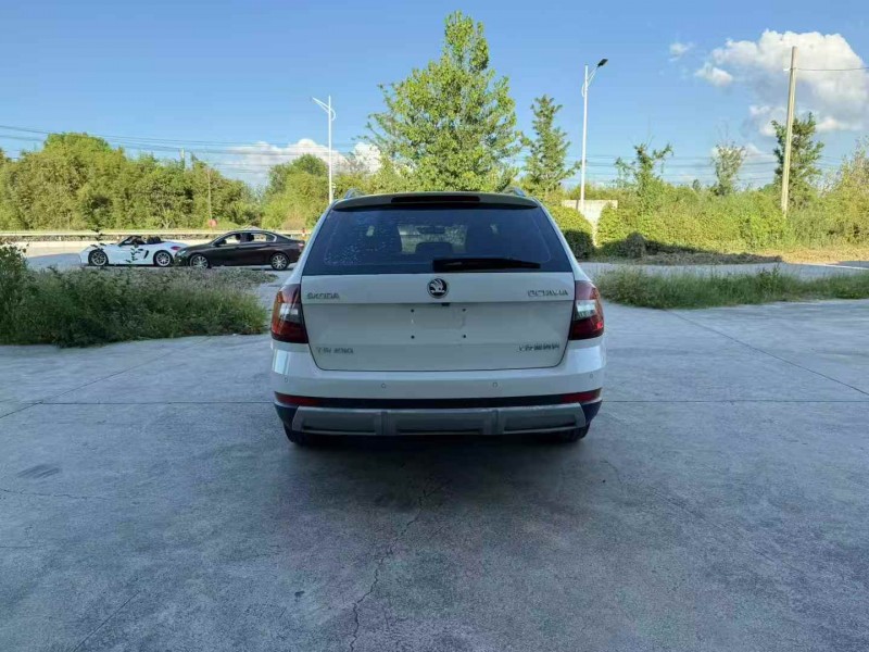 徐州19年斯柯达明锐9