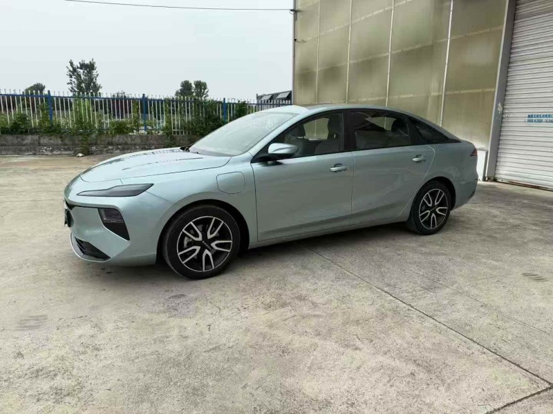 徐州25年荣威D62