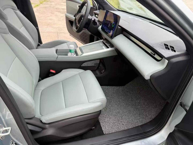 徐州25年荣威D66