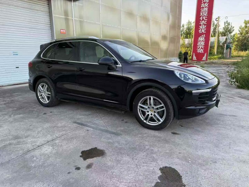 徐州17年保时捷卡宴2