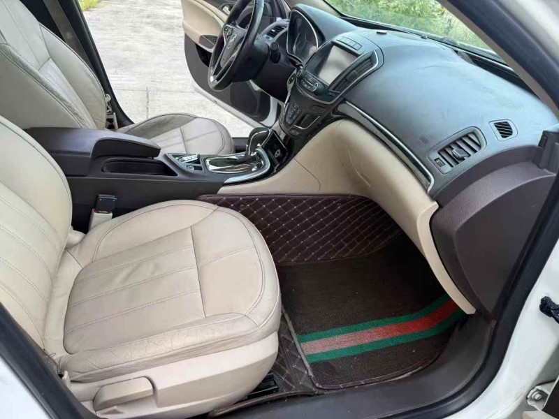 徐州15年别克君威6