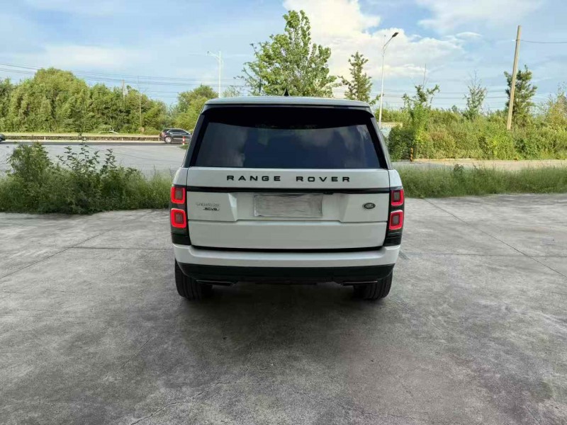 徐州18年路虎揽胜行政9