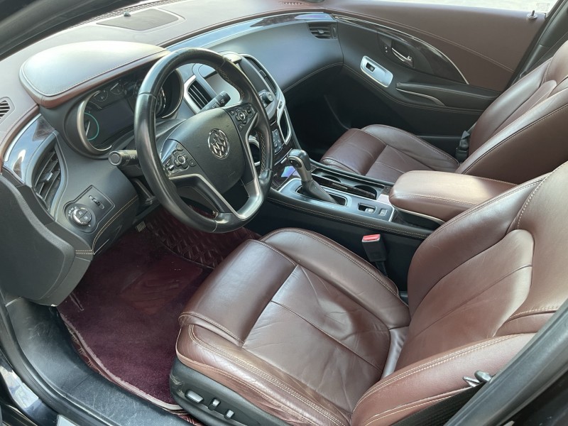 济宁16年别克君越4