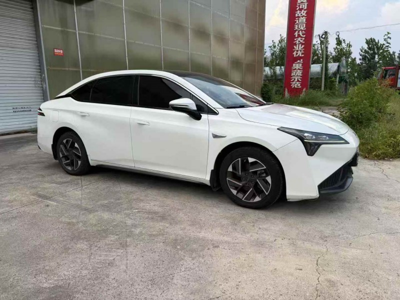 徐州22年传祺埃安S2