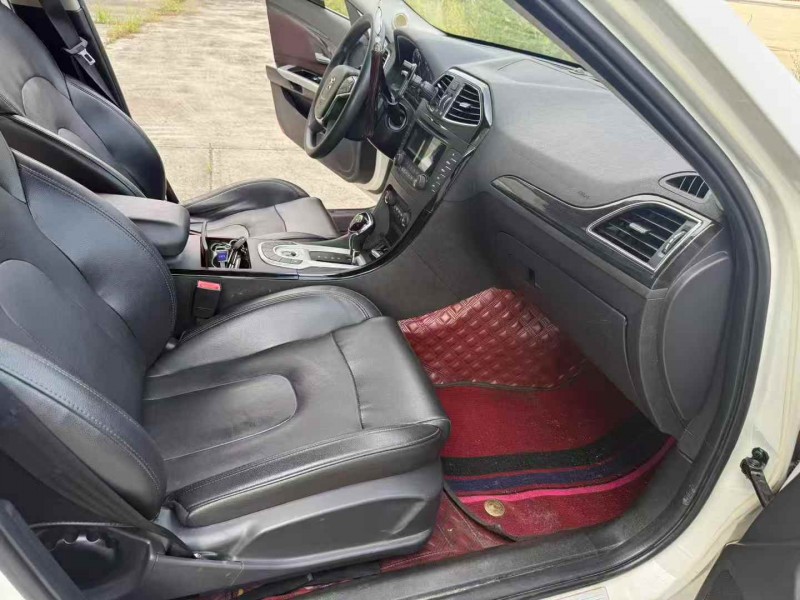 徐州19年北汽制造绅宝6