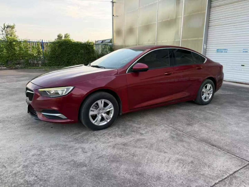 徐州19年别克君威3