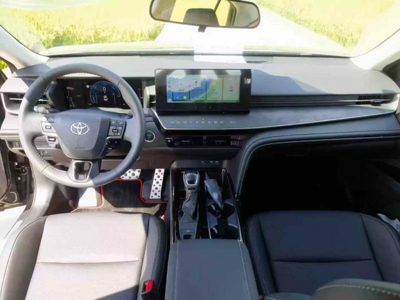 宁波25年丰田凯美瑞6