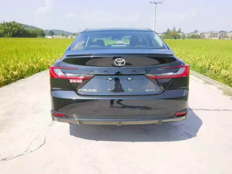 宁波25年丰田凯美瑞9