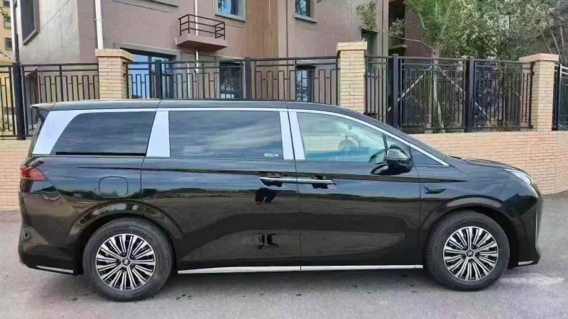 珠海25年比亚迪夏3