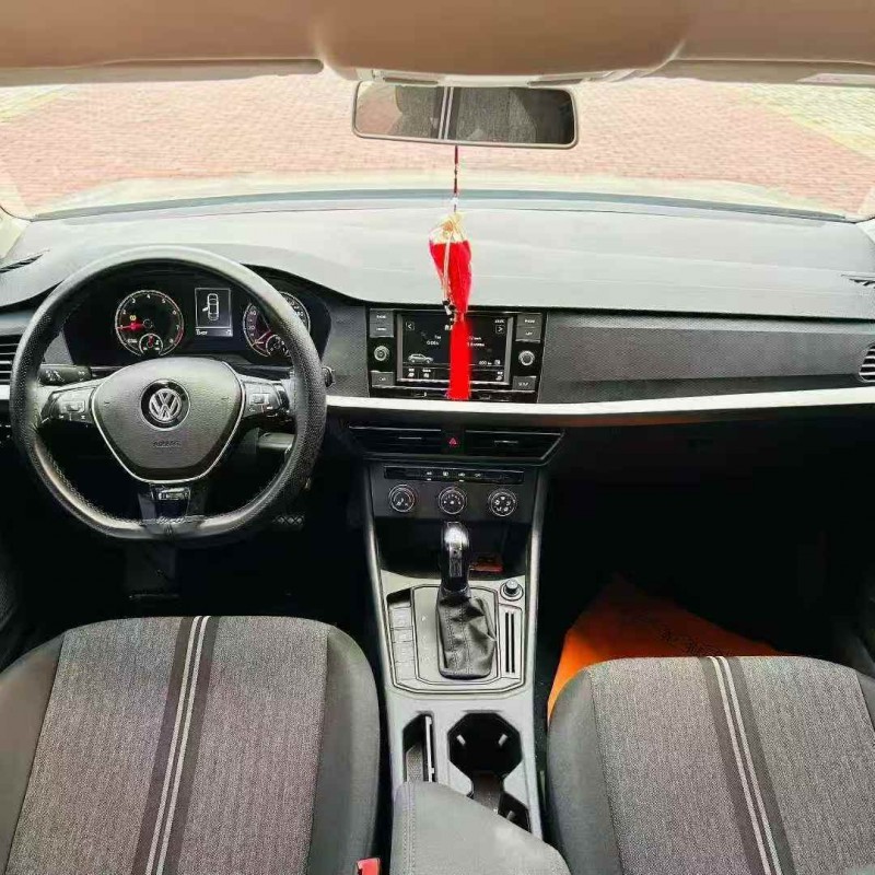 青岛19年大众朗逸5