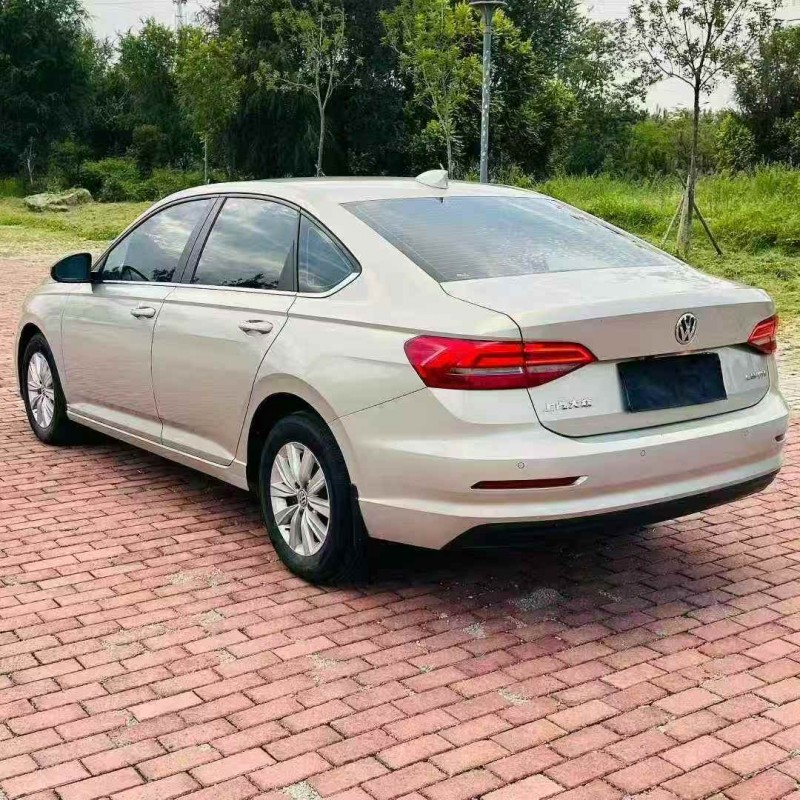 青岛19年大众朗逸9