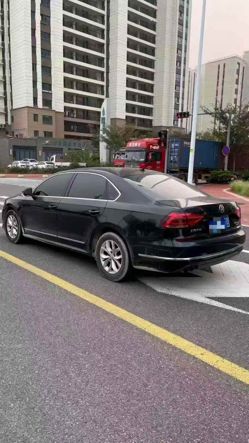 东营17年大众帕萨特9