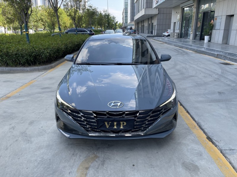 济宁22年现代伊兰特1