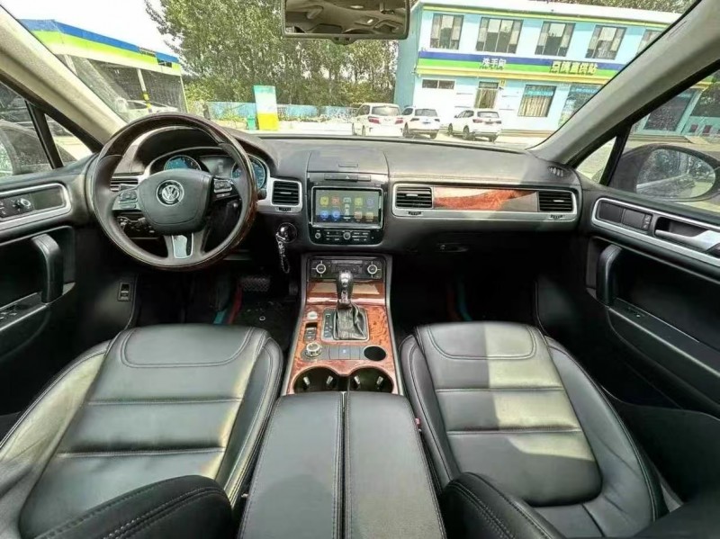 菏泽12年大众途锐4