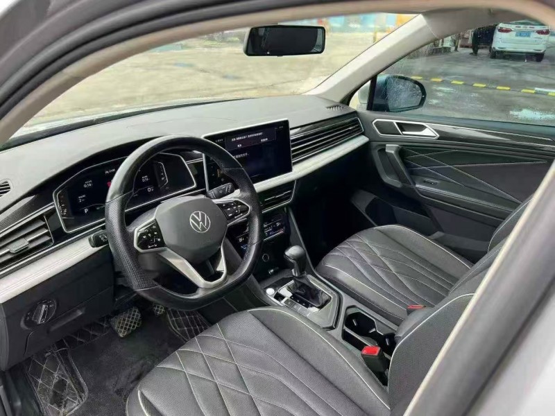 菏泽22年大众途观6