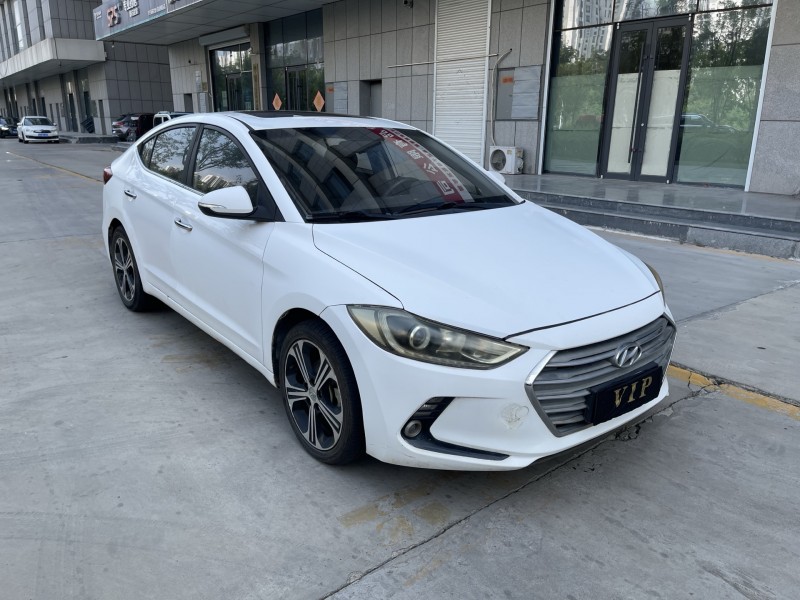 济宁18年现代领动2