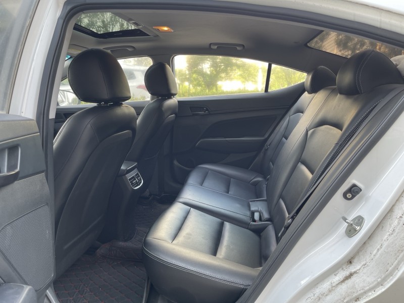 济宁18年现代领动5