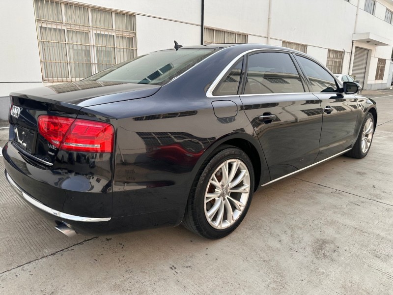 苏州14年奥迪A8L9