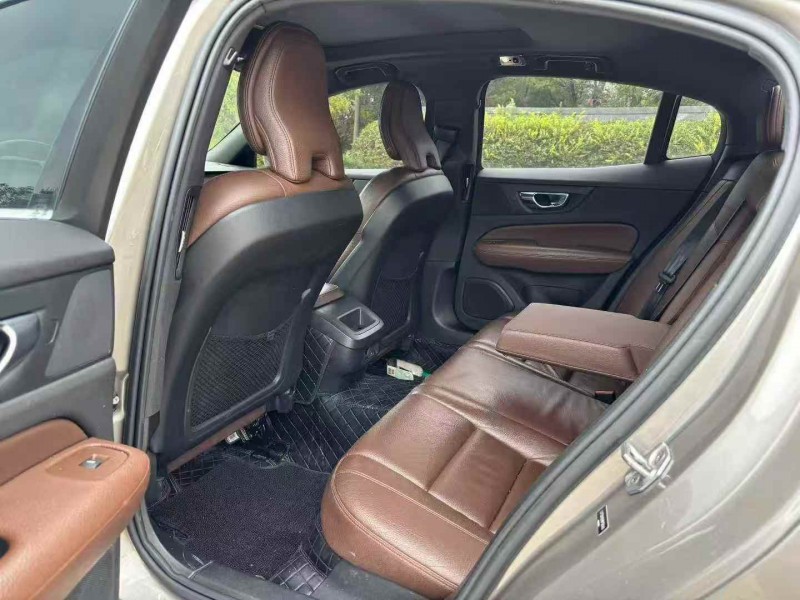 枣庄21年沃尔沃S60L6